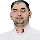 Врач Гандаев Юрий Вагидович