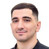 Врач Магомедов Ислам Мусаевич