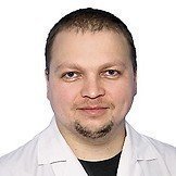 Врач Максимов Максим Витальевич