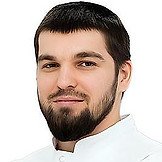 Врач Шахбанов Ислам Шахбанович 